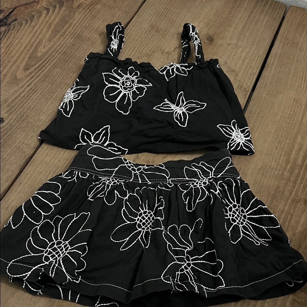 Zara Black Floral Embroidered Two-Piece Set Shirt Size 7 & Skort Size 6